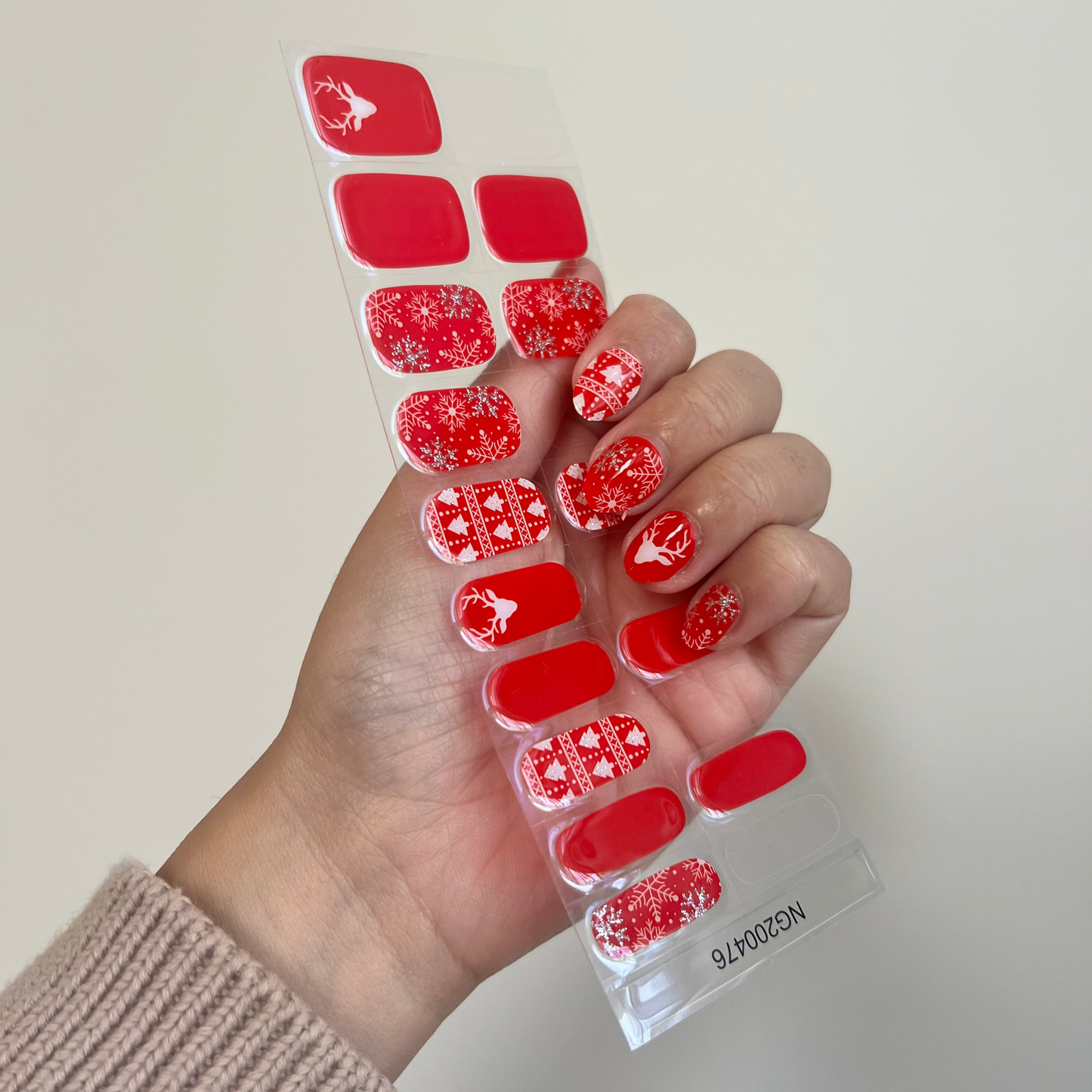 NEW Sweater Weather Chic DIY Semicured Gel Nail Sticker Kit (Limited Edition)