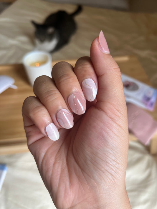Kit de pegatinas para uñas de gel semicurado con efecto café helado y rubor jaspeado