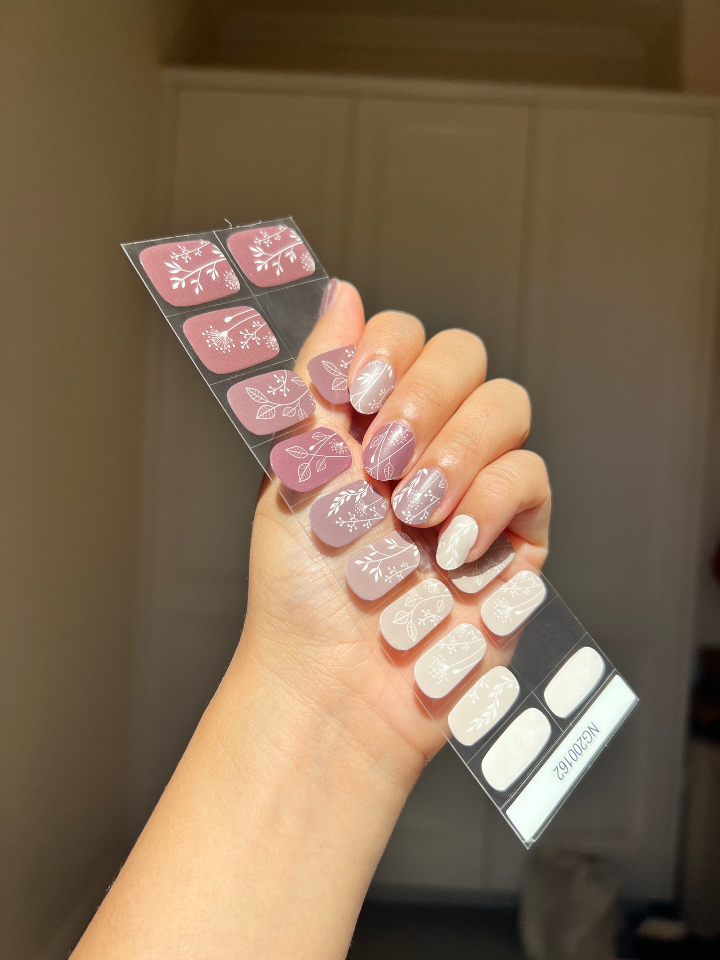 Ombre Woodland Grace DIY Semicured Gel Nail Sticker Kit