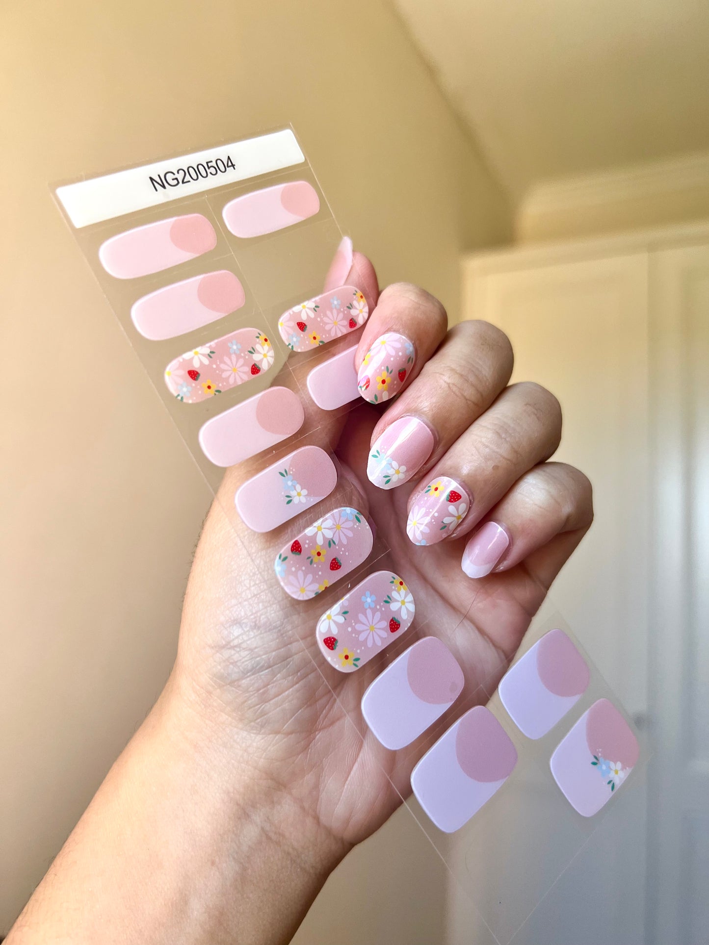 Strawberry Nude French Tip DIY Semicured Gel Nail Sticker Kit