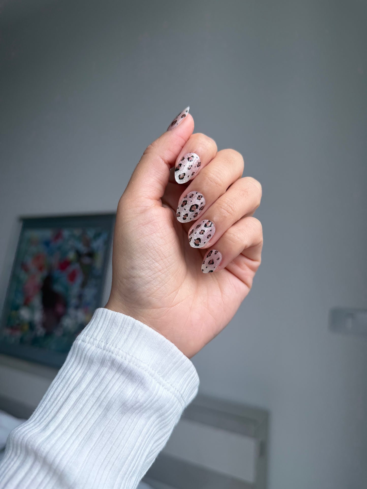 NEW Sparkling Champagne Leopard Dreams DIY Semicured Gel Nail Sticker Kit