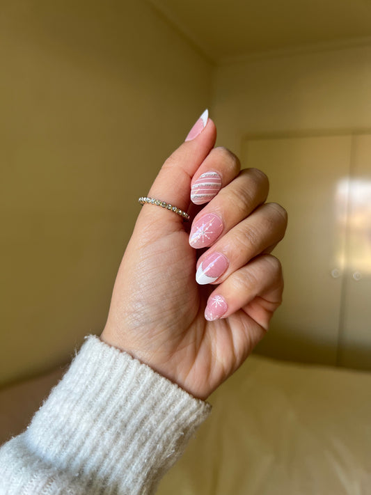 Candy Cane Wonderland DIY Semicured Gel Nail Sticker Kit (Christmas Limited Edition)