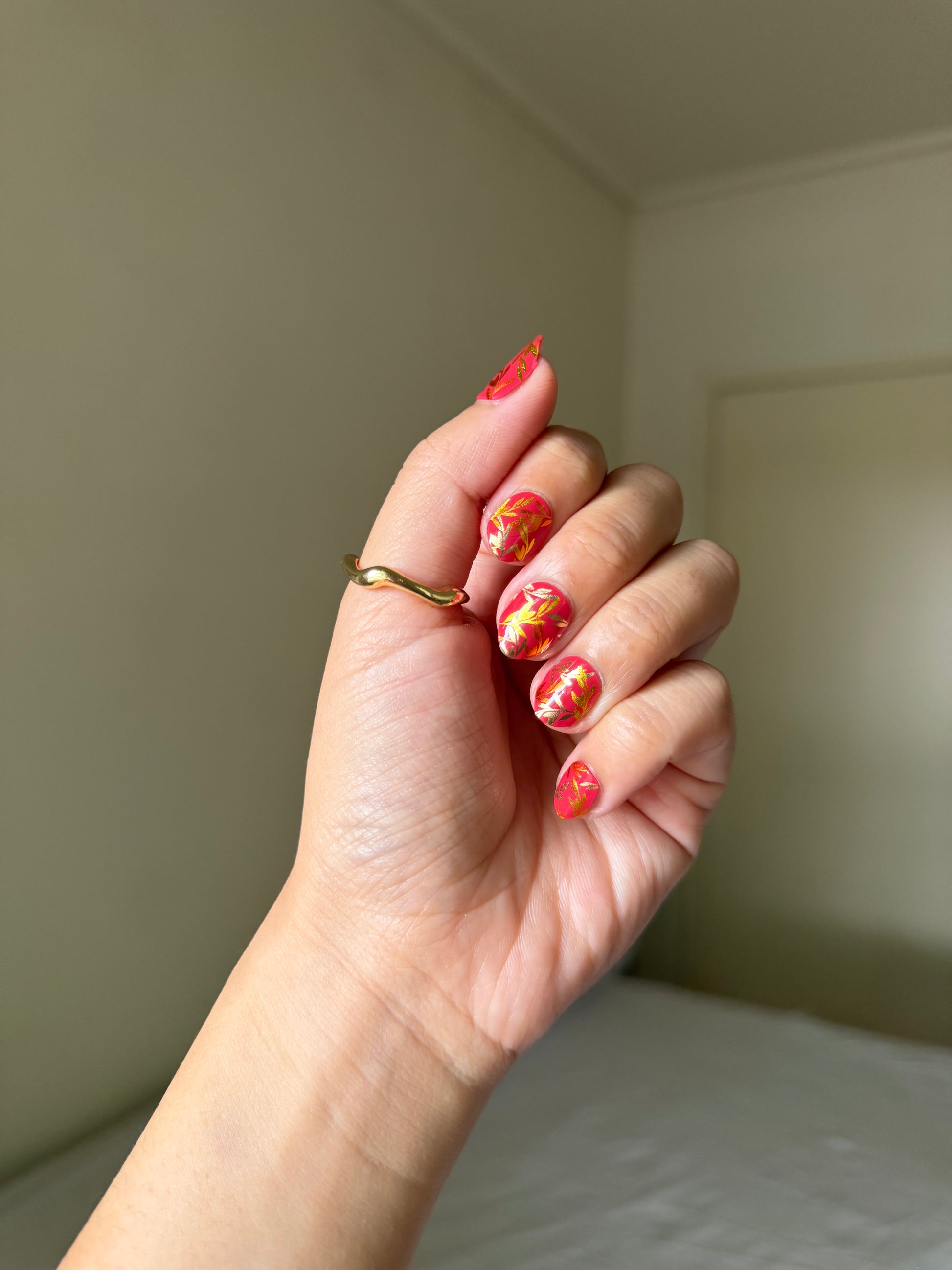 NEW Fiery Autumn Leaves DIY Semicured Gel Nail Sticker Kit